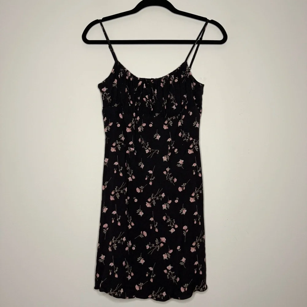 ARITZIA SUNDAY BEST Delilah Cottagecore Milkmaid Ditsy Floral Mini Dress - Picture 4 of 10